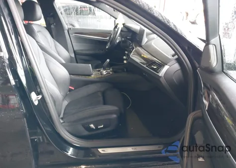 2023 BMW 530E xDrive из США, поврежденный, VIN WBA33AG09PCN96540